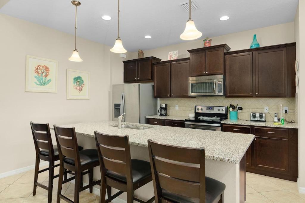 A Whole New World Villa Kissimmee Εξωτερικό φωτογραφία